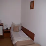 Natural 3*